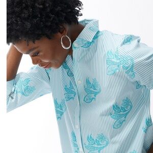 Chico’s No-Iron Women’s Shirt. 0.5/SM.